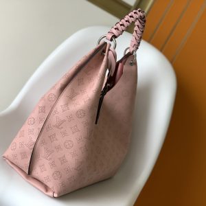 Alternative view of Casually slung over the shoulder for an especially stylish look, featuring an oversized, shiny palladium-plated copper twist lock closure that adds a touch of avant-garde flair. Dimensions: 35.0 x 40.0 x 17.0 cm, 202075